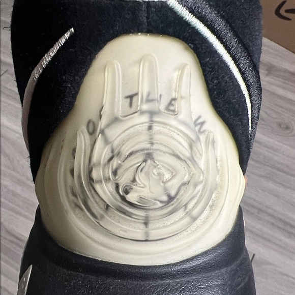 Nike Kyrie “Asia” Black and White Sneakers main image 11